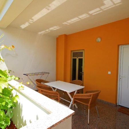 Apartments Surfinia Baška Eksteriør billede